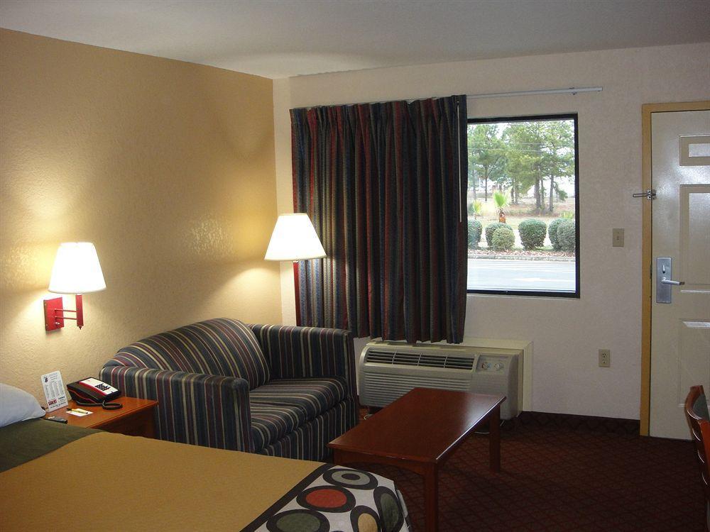 Super 8 By Wyndham Prattville Montgomery Exterior foto