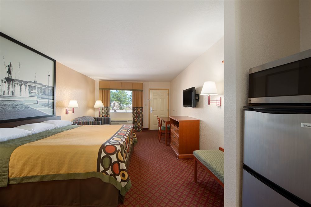 Super 8 By Wyndham Prattville Montgomery Exterior foto