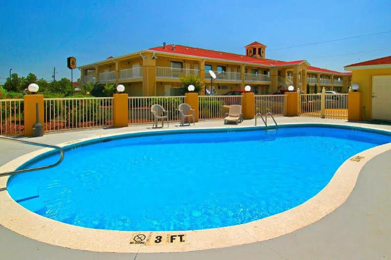 Super 8 By Wyndham Prattville Montgomery Exterior foto